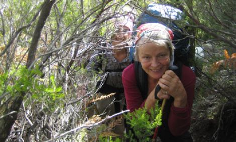 Die Tourenassistenz kann zum Beispiel auf Korsika absolviert werden