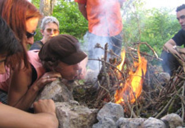 Feuermachen fasziniert alle!