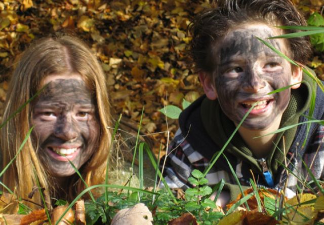 Holzkohle-Tarnung Holzkohle-Tarnung