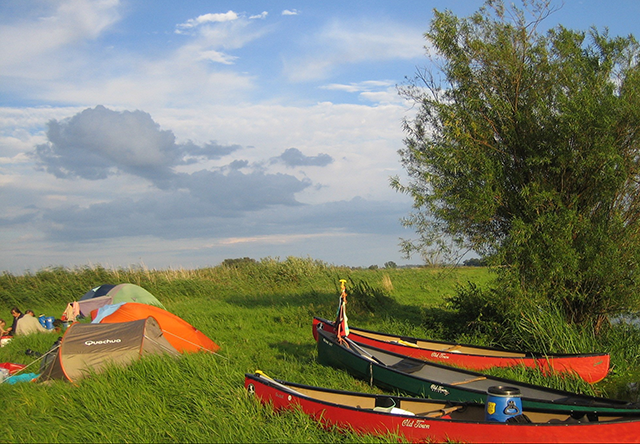 Familienurlaub mit Kanus im 'wilden Osten'