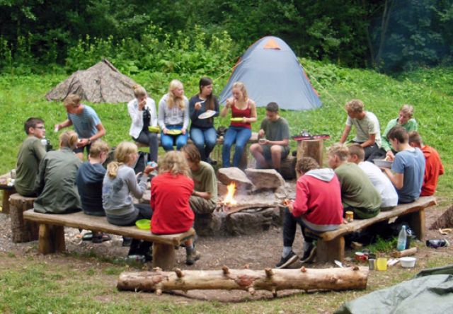 Survivalgemeinschaft