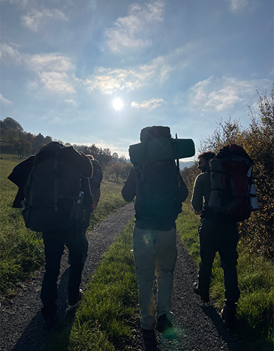 Verbindet: Teamtreffen ‚on tour‘